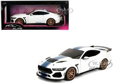 FORD MUSTANG SHELBY SUPER SNAKE WHITE 1/18 DIECAST MODEL CAR BY JADA 36470 picture
