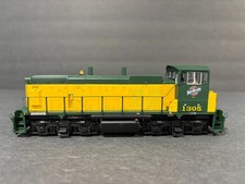 Chicago & North Western  C&NW EMD MP-15DC #1305 Atlas Silver picture