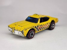 Vintage Matchbox Maxi Taxi • Lesney England • Yellow Olds 442 • Redline Wheels picture
