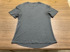 Lululemon Men's Green Thermal Short-Sleeve Shirt - Medium picture