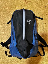 Arc'teryx Black/Blue Hiking Backpack Padded Straps Zip Closure Logo picture
