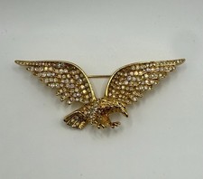 Vintage 1996 Trifari Gold Tone Rhinestone EAGLE Brooch Signed Excellent picture