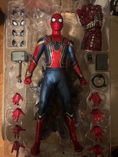 Hot Toys Avengers Endgame Iron Spider  MMS761 1/6 Scale Figure New 2.0 picture