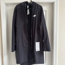 BNWT LULULEMON RAIN REBEL JACKET SIZE 10 UBC THUNDERBIRDS Limited Edition picture
