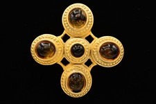 Danecraft Vintage Maltese Cross Cabochon Pin Brooch Brushed Gold Signed BinA18 picture