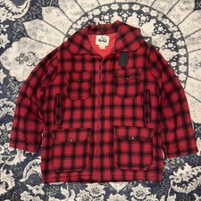 Vtg Woolrich 523 Mackinaw Red Black Buffalo Plaid Wool Quilt Hunting Coat Sz 42 picture