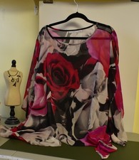 WOMEN'S, blouse,Susan Graver, size 2X, Red rose w/black and white background picture