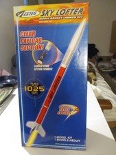 ESTES Sky Lofter Model Rocket Launch Set EST1498 Open Box everything sealed picture