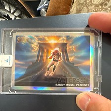 2025 Panini Select Randy Moss Patriots Alter Ego Insert #15 Prizm Football picture