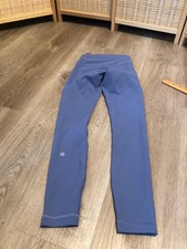 Women's Lululemon Workout Size 2 Gym Pants Purple I-7 picture