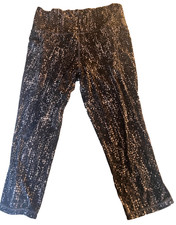 Athleta Womens Salutation II Capri Leggings Medium Printed High Rise Workout picture