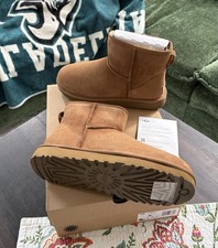 UGG Womens Classic Mini II Boots | Chestnut | Authentic New sz 8  WARM picture