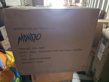 Mondo Mantis Alien James Groman Alien Blood VERSION picture