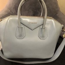 Givenchy Antigona Bag Leather Medium picture