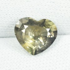 1.65 ct RARE LUSTROUS YELLOW GREEN  NATURAL SAPPHIRE _ HEART See Vdo RGD picture