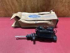 NOS 67-71 FORD TORINO FAIRLANE FALCON MAVERICK BRAKE MASTER CYLINDER C9OZ-2140-A picture