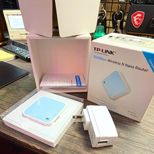 TP-LINK TL-WR802N(US) 300Mbps Wireless N Nano Travel Router, 1 LAN Port picture