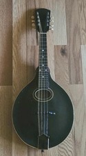 Vintage 1917 Gibson Style A Mandolin - Black Top - Nice condition - great player picture