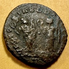 Constans, Two Victories Holding Wreaths in Same Direction Very Rare Rome 77 picture