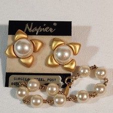 Vintage Napier Faux Pearl Bracelet 7