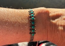 Vtg 1970s Zuni Sterling Silver Turquoise Snake Eye Row Cuff Bracelet 9g Unsigned picture