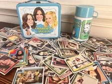 VINTAGE CHARLIE’S ANGELS 1978 LUNCHBOX, THERMOS & ABOUT 250 TRADING CARDS  picture