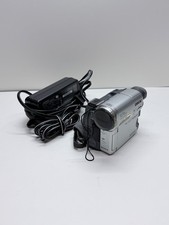 Sony DCR-TRV33 Handycam MiniDV Digital Video Camcorder picture