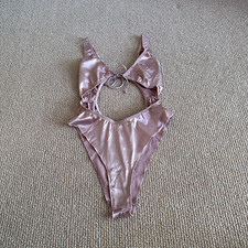 Skims Pink Sand Woven Shine Tie Front Teddy Thong Bodysuit, Size XXS NWT picture