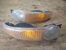 OEM 01-06 Sierra Yukon Denali C3 Front Turn Signal Park Running Lamp Set picture
