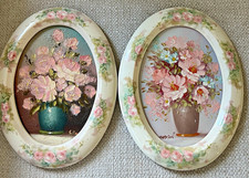 Vintage Mid-Century Impasto Floral Oil Paintings Pair Oval Rose Frames Signed. picture