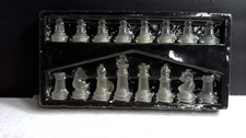 LEED'S NSU Nova Southeastern Clear Glass Chess Set University Promo picture