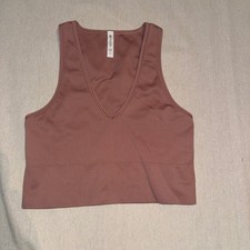 Athleta Aurora Seamless Crop Ribbed Tank V-Neck Mauve Pink Large 556403 picture