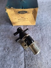 NOS 1978-1979 Ford F150 F250 F350  Dual Fuel Tank Gas Select Valve D9TZ-9189-A picture