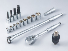 KTC 12.7sq. Bit Socket Wrench Set Torque Model [17 items] TB417TQ Made in Japan picture