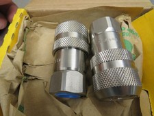 Parker FS-371-6FP Coupler Lot of 2 picture