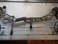 Mathews VXR 28 RH  70# 27