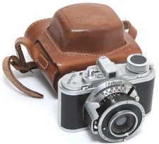 Bolta Photavit IV miniature viewfinder camera w, Schneider Radionar 3.5/37.5mm picture