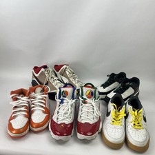 Lot of 5 pairs Nike: 3 Air Jordans, 1 Airmax Lebron, 1 Air Force 1 *Nice* picture