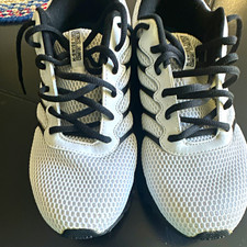 K-Swiss Tubes Comfort Technology Men's Low Top Mesh Sneakers White/Black picture