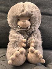 Jellycat Bo Bigfoot Plush Toy Retired Rare NWT Authentic New Super Soft Plush picture
