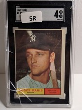 1961 Topps Roger Maris #2 SGC 4 VG-EX YANKEES GRADED CARD HOF (damaged slab) picture