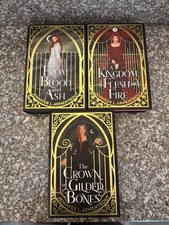 Jennifer L. Armentrout From Blood and Ash 1-3 UK FairyLoot Set Signed picture