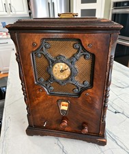 GE JR S-22X  General Electric Tombstone Antique Clock Tube Radio 1931 - RARE picture