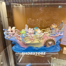 Disney 2026 shanghai disneyland 10th anniversary Duffy and friends statue picture