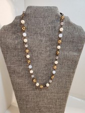 Sabika Classics High-end  European And Swarovski Crystal Necklace 18