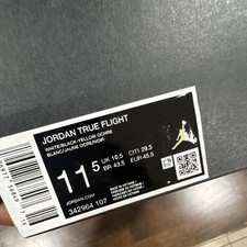 Jordan Air Jordan True Flight White/Black/Yellow Ochre 342964-107 picture