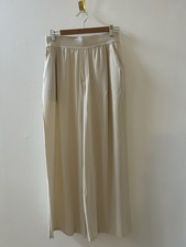 Athleta Women's Pants Size M Wide Leg Long picture