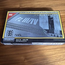 Tristar 1:35 Scale PZ III/IV 40cm mid. Version Workable Tracklinks -35052 picture