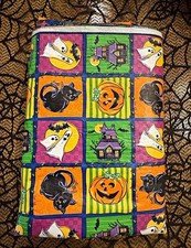 Vintage EXCELLENT CONDITION- Patchwork Halloween Vinyl Flannel Back Tablecloth picture