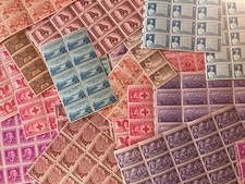 Collection (25) Different Vintage U.S. Stamps - 65+ Years Old - Mint NH Singles picture